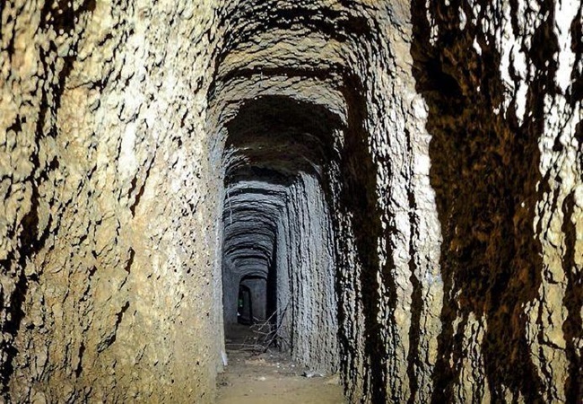Το μυστικό της υπόγειας Λίνδου με τα 22 πηγάδια. Αποκαλύφθηκε το δαιδαλώδες δίκτυο σηράγγων του αρχαίου&nbsp;υδραγωγείου