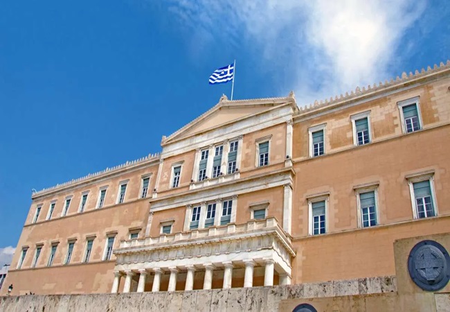 Tο σχόλιο του exeresionline για το σημερινό επεισόδιο στη&nbsp;βουλή